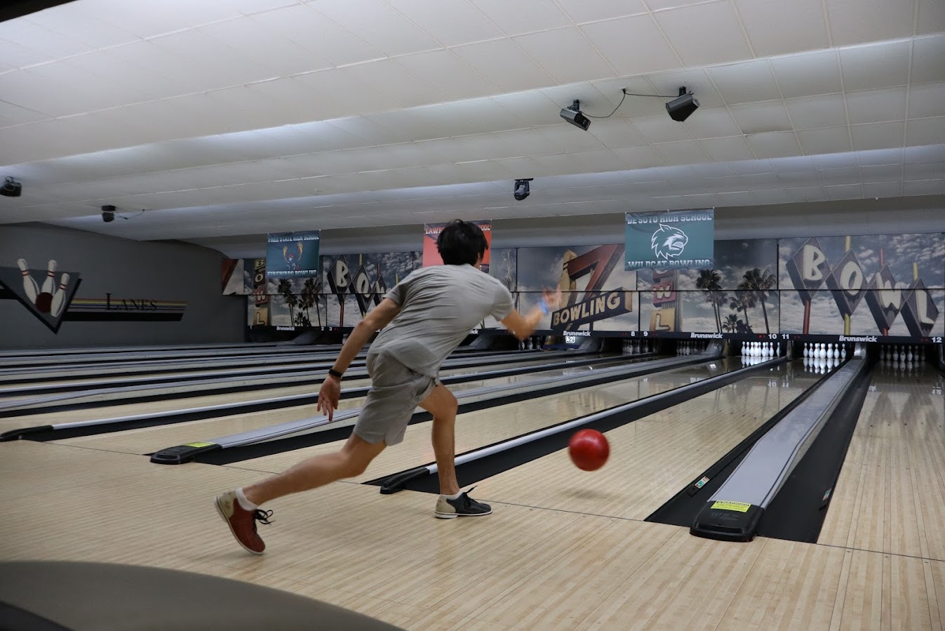 Royal Crest Lanes, LFK
